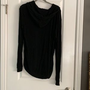 Brandy Melville Tops - Brandy Melville Sweatshirt/Hoodie Brandy Melville Tops - Brandy Melville Sweatshirt/Hoodie